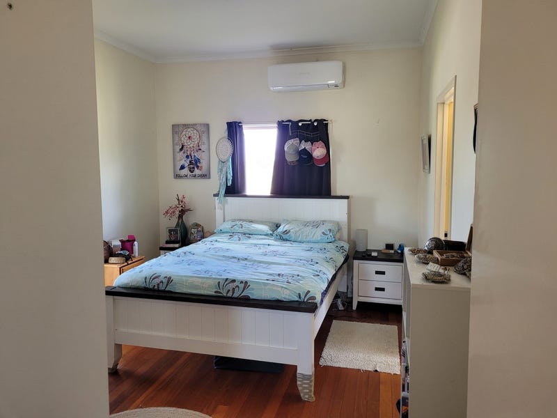 3 Bedroom office 2 bath 14