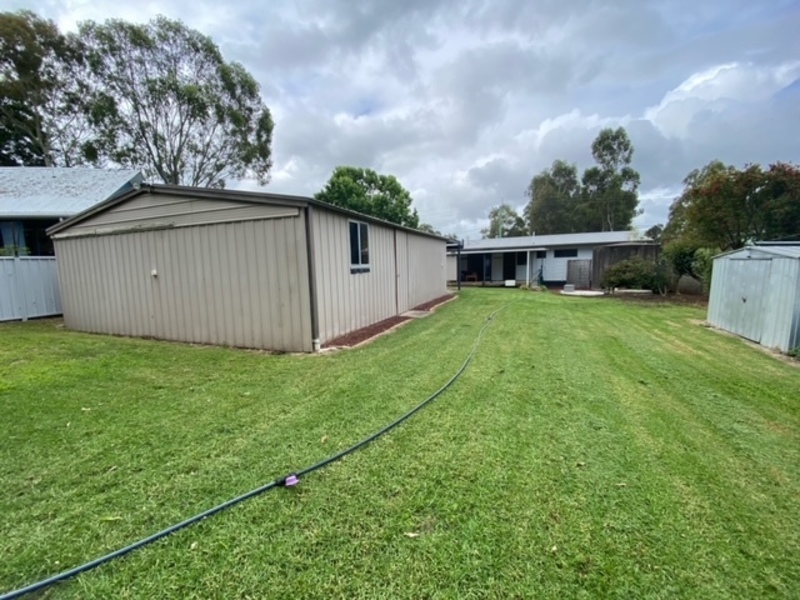 Quaint Country Location. Move in 5
