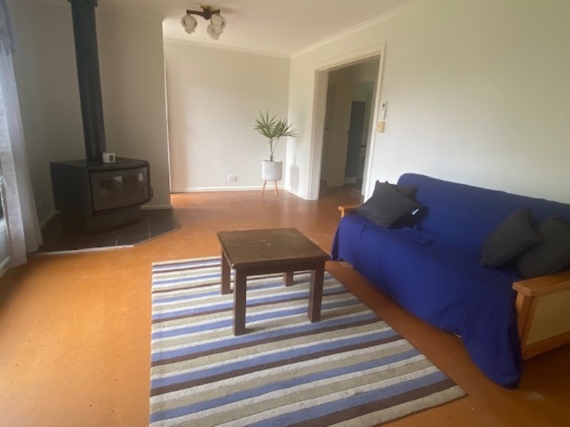 Quaint Country Location. Move in 7