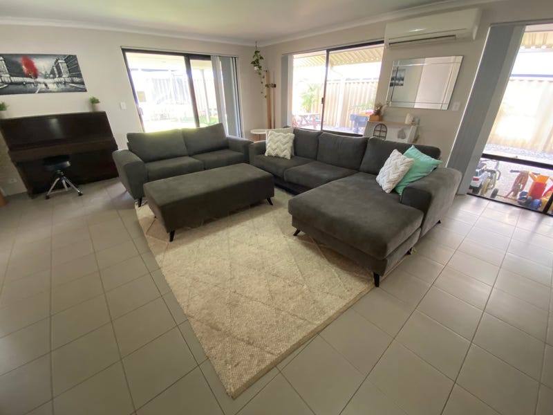 Offers over $449K 3