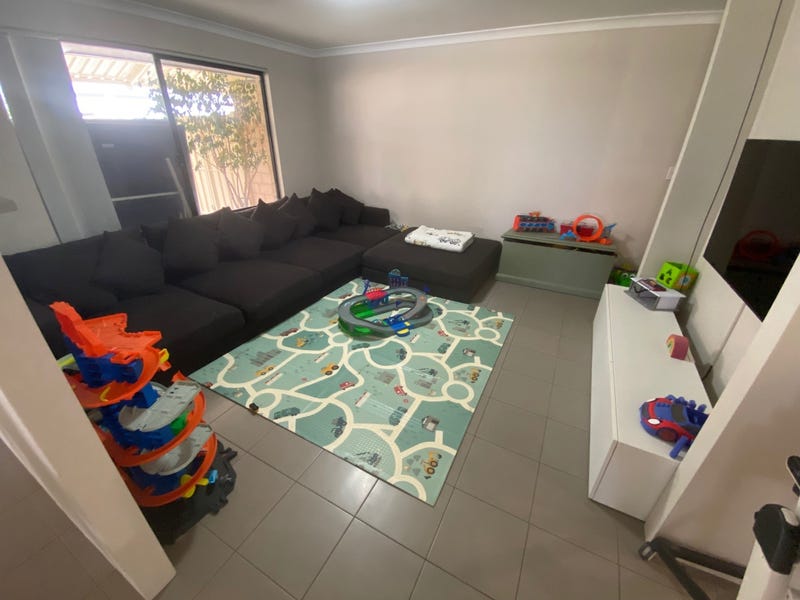 Offers over $449K 6