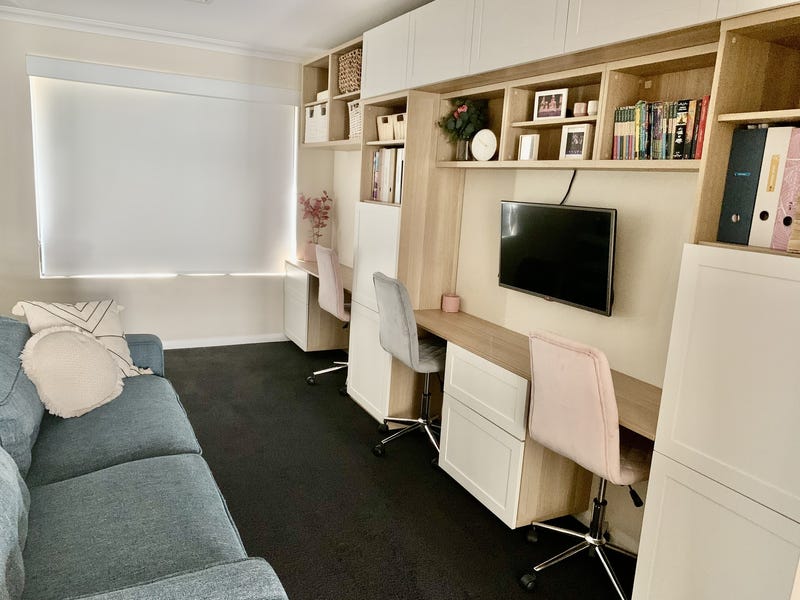 Classy Modern Lifestyle Home 15