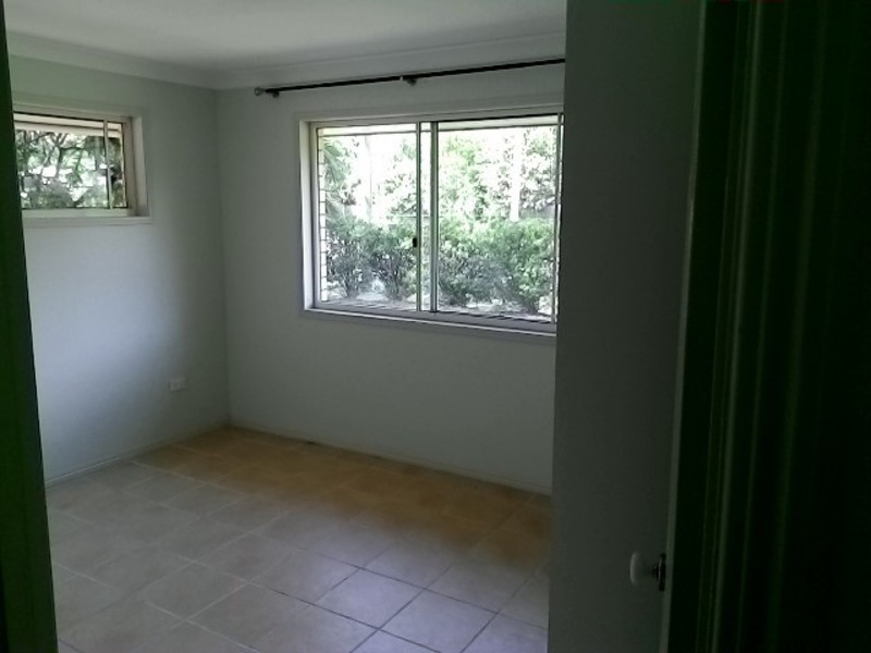 House at Moore Park Beach 7