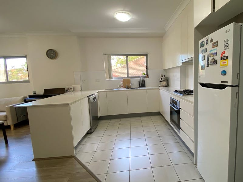 ULTRA CONVENIENCE | NORTH FACING 3