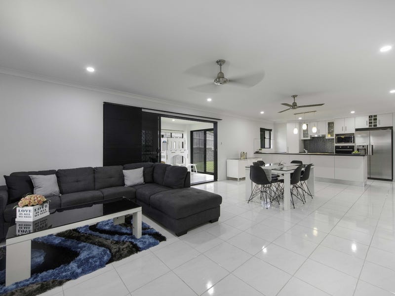 MODERN FAMILY HOME 6