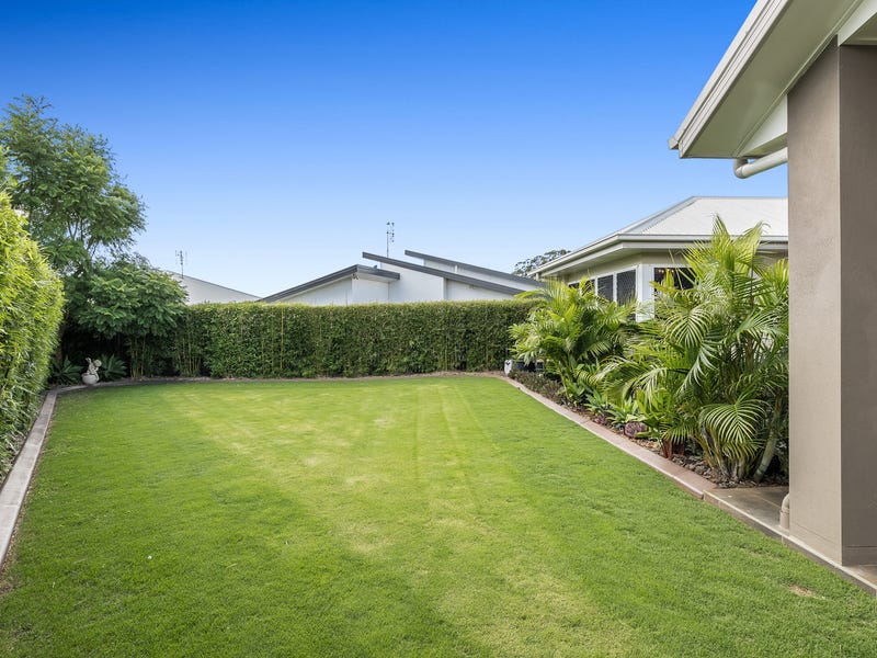 Your own private oasis in 25