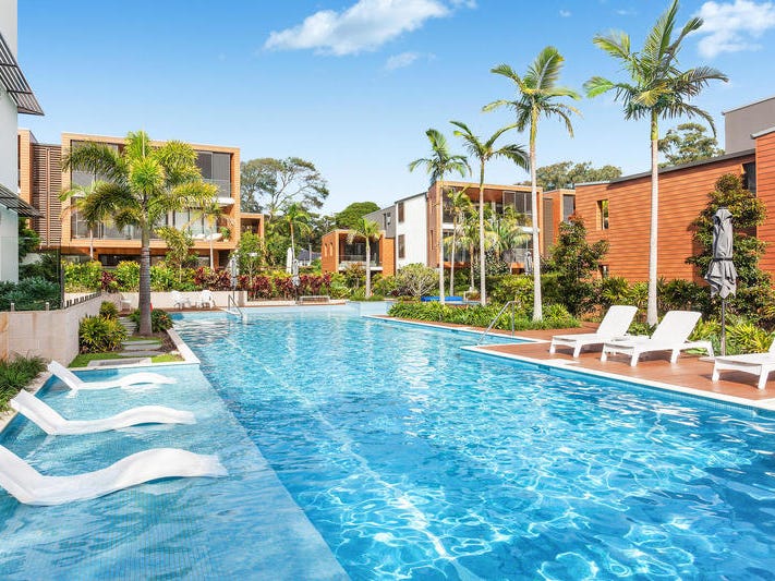 High Quality Apartment & Resort-like Grounds 2 Bedroom + Study