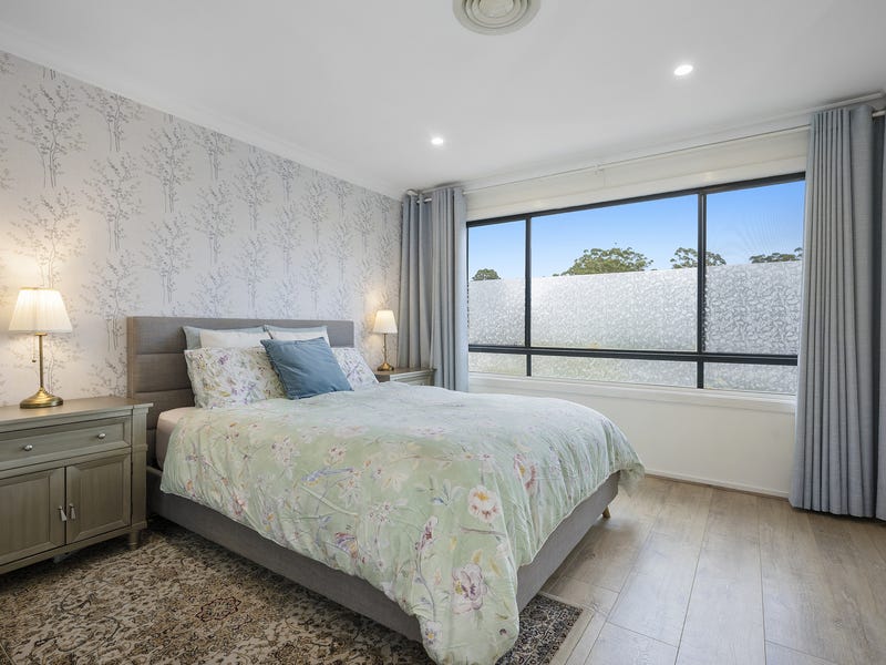Modern 3 Bedroom + Office 6