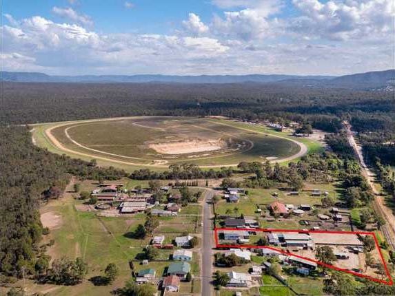 Horse heaven or investors searching 12