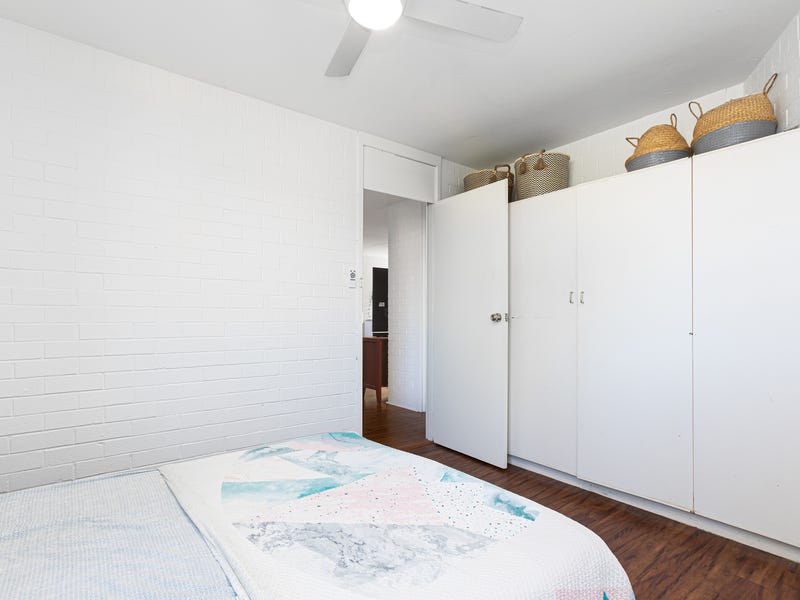 Charming 2 Bedroom& 1Bath Apartment 9