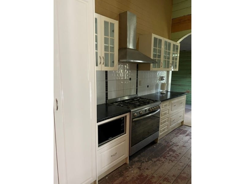 UNDER OFFER – Queenslander Home 2