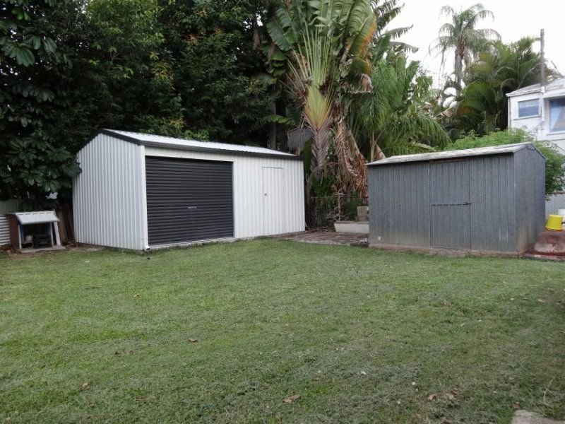UNDER OFFER – Queenslander Home 14