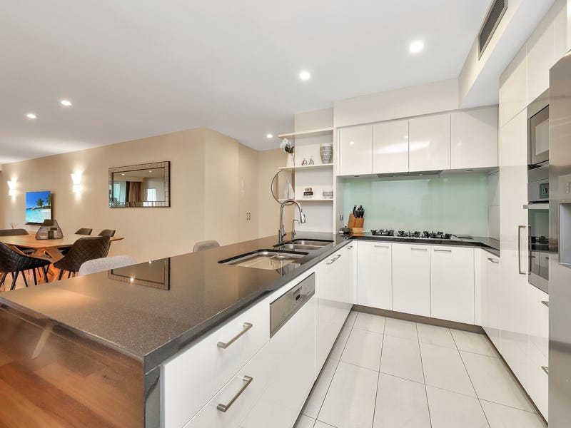 16/90 Terrace Road East Perth 9