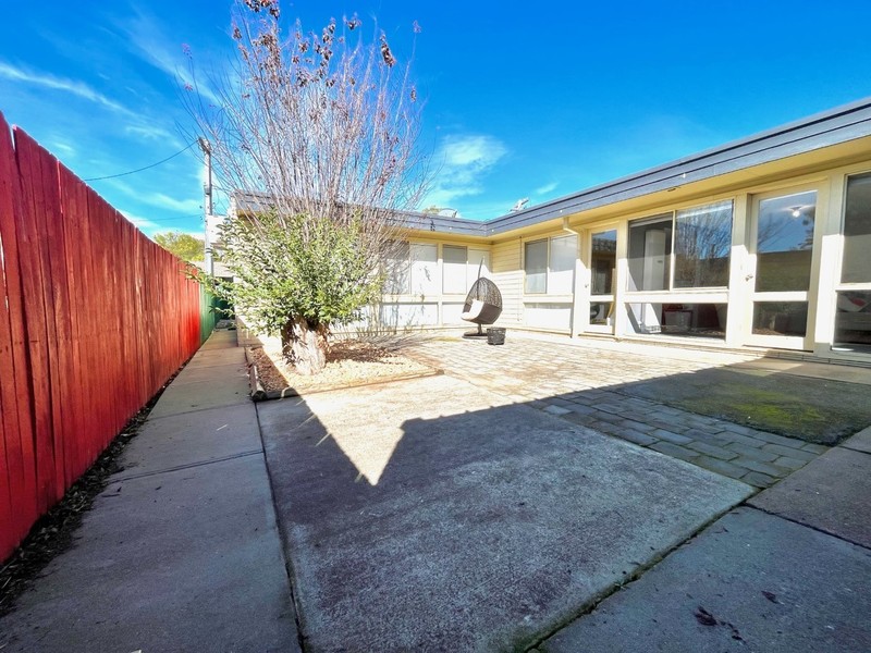 Low-Maintenance 3 Bedroom Home 2