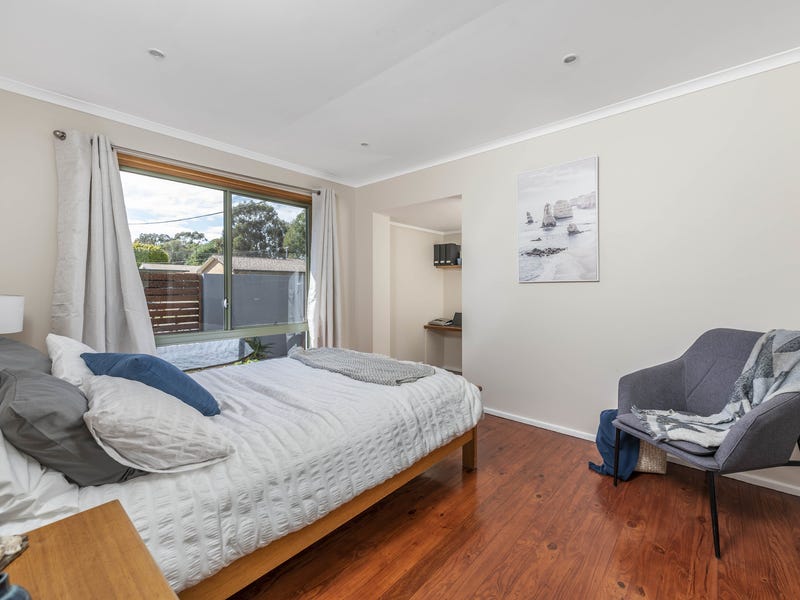Unique opportunity –one property, two 5