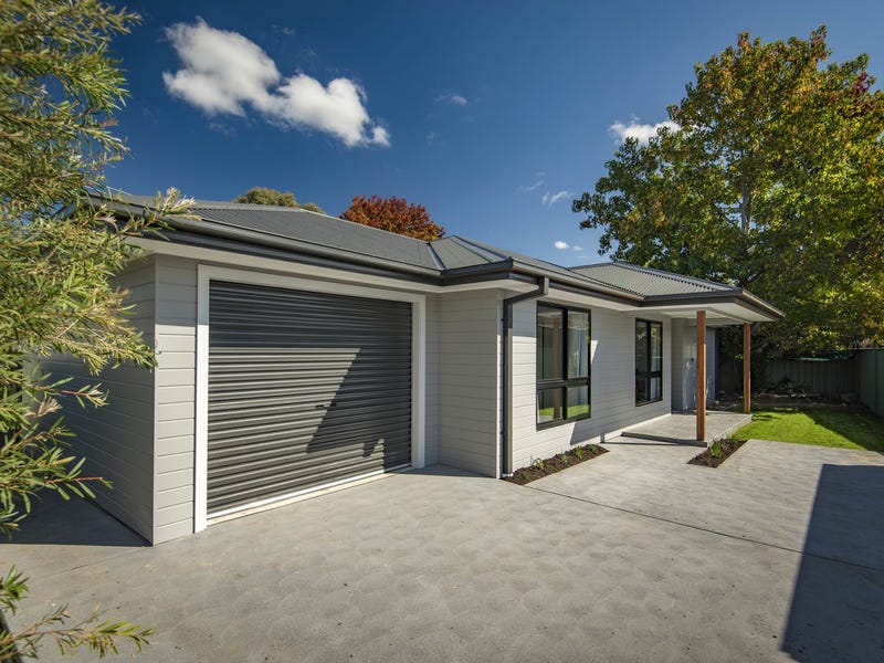 Unique opportunity –one property, two 10