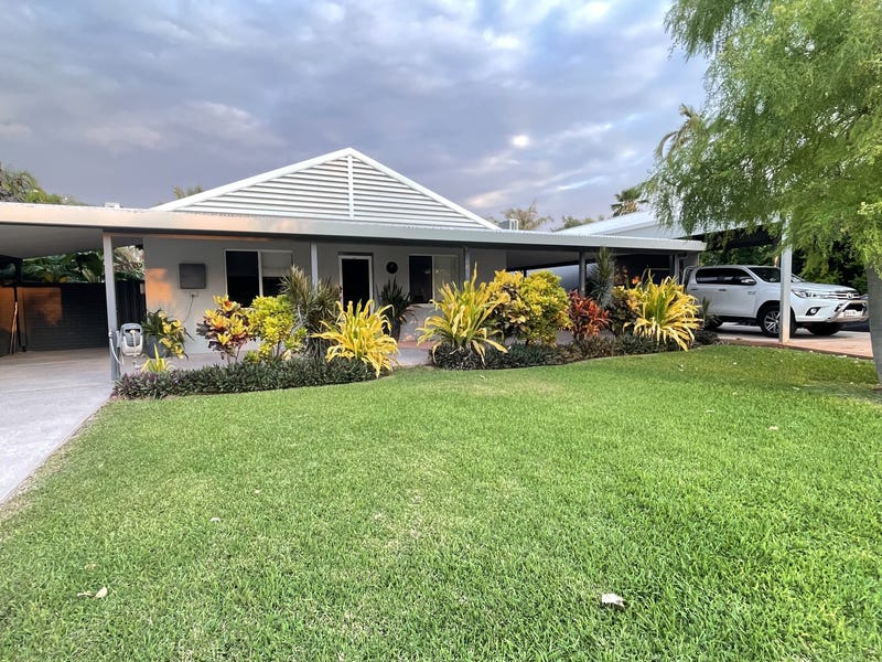 Fully Renovated Cable Beach Home 17