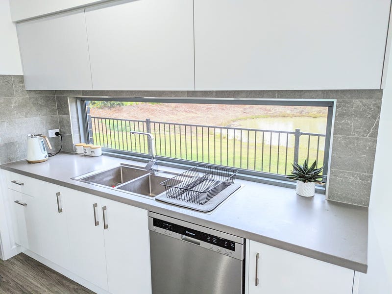 Large modern home Golf course 18