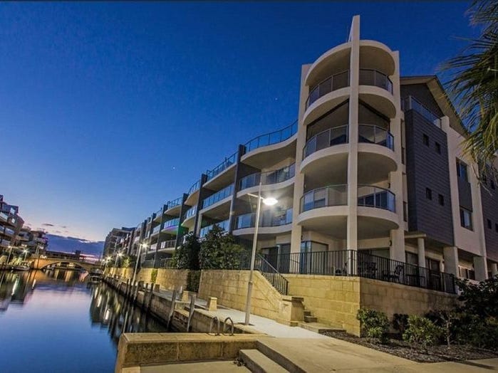Del Mar Apartments 2