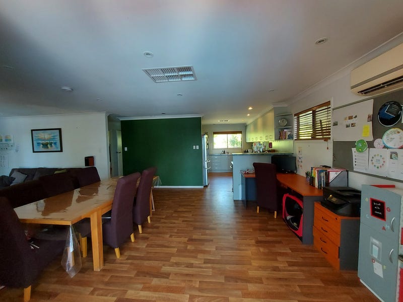 EQUINE PROPERTY RETREAT: 6.5 ACRE, 8