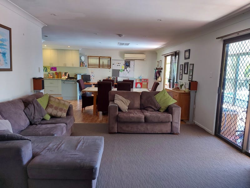 EQUINE PROPERTY RETREAT: 6.5 ACRE, 12