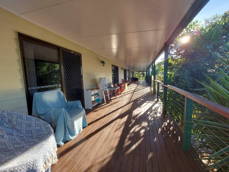 EQUINE PROPERTY RETREAT: 6.5 ACRE, 25