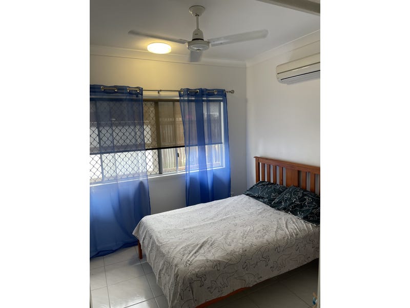 Immaculate 5 bedroom home with 12