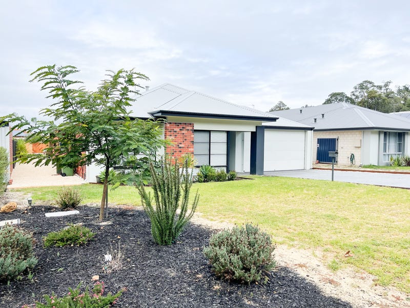 52 Mead Street 3