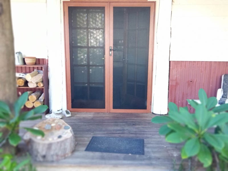 HOME FOR SALE 4/5/6 beds 3