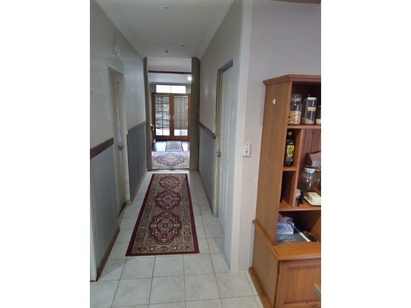 HOME FOR SALE 4/5/6 beds 7