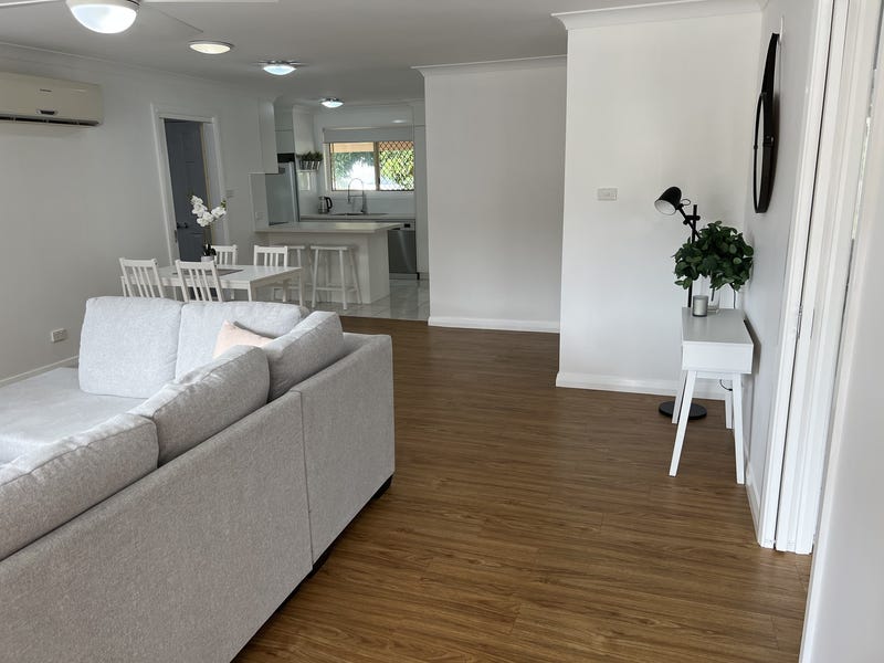 Renovated 3 Bedroom Villa – 2