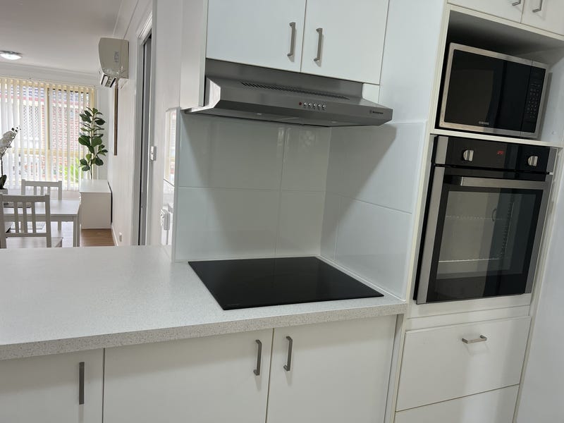 Renovated 3 Bedroom Villa – 9