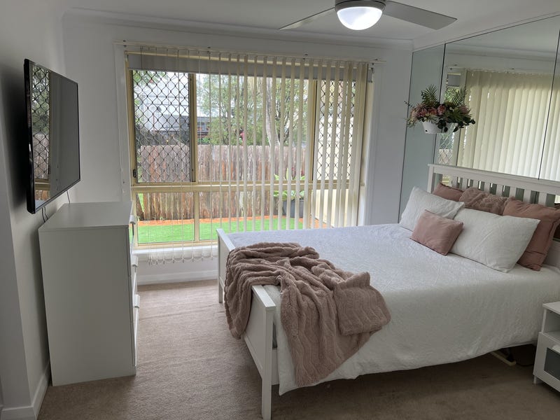 Renovated 3 Bedroom Villa – 13