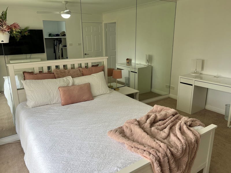 Renovated 3 Bedroom Villa – 15