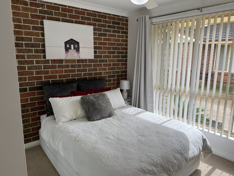 Renovated 3 Bedroom Villa – 16