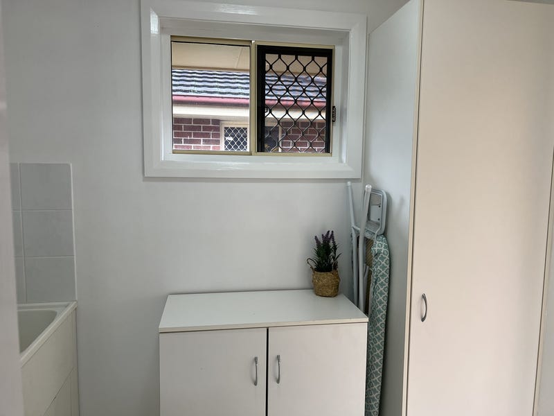 Renovated 3 Bedroom Villa – 24