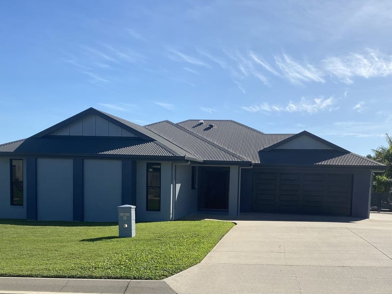 4 Bedroom House For Sale