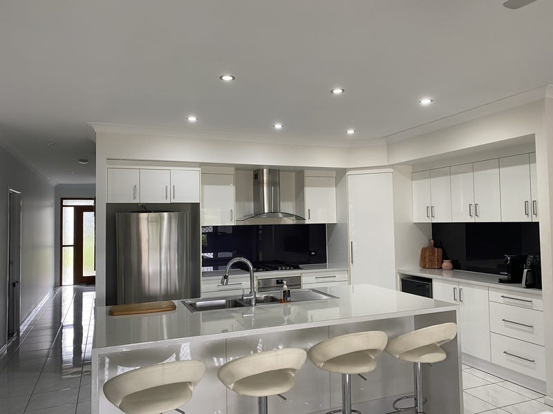 4 Bedroom House For Sale 17