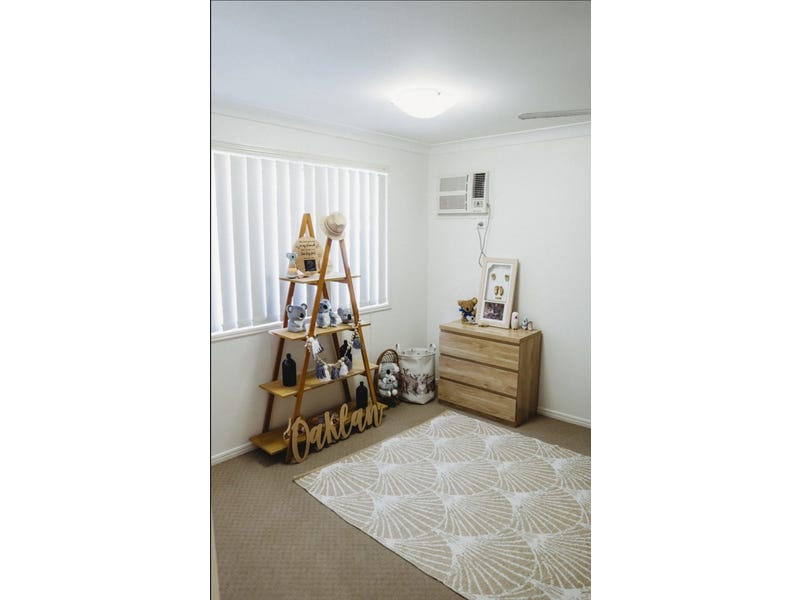 UNDER OFFER   A 8