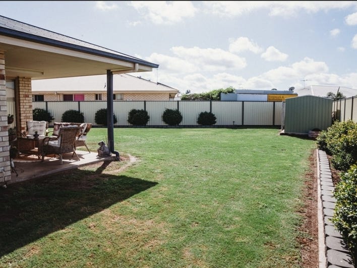 UNDER OFFER   A 25