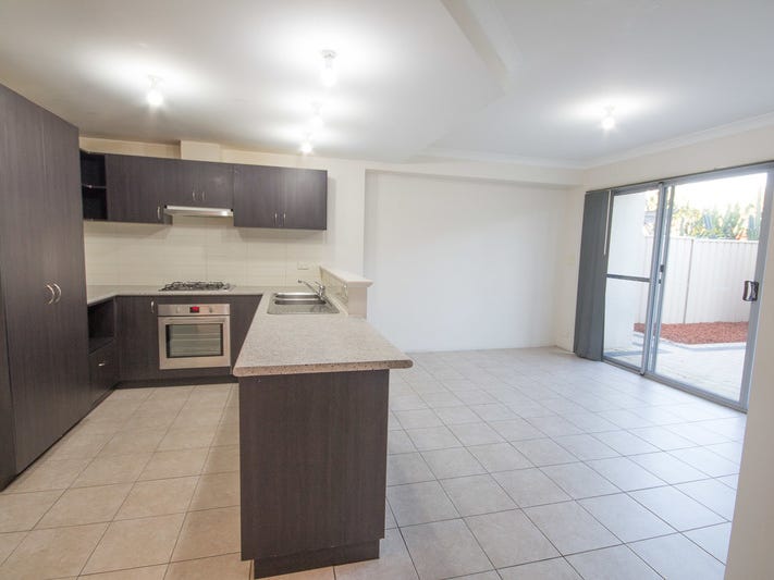 Townhouse For Sale In East 7