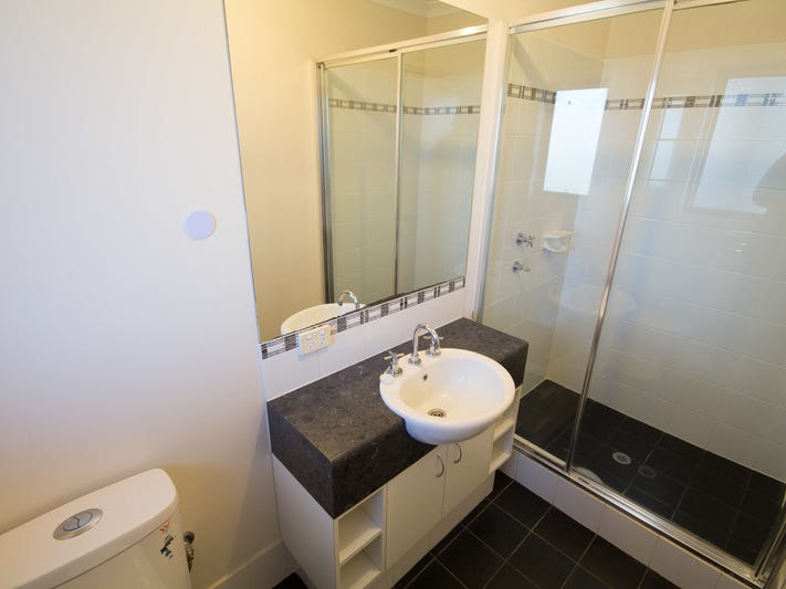 Townhouse For Sale In East 14