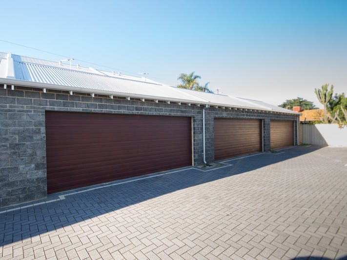 Townhouse For Sale In East 23