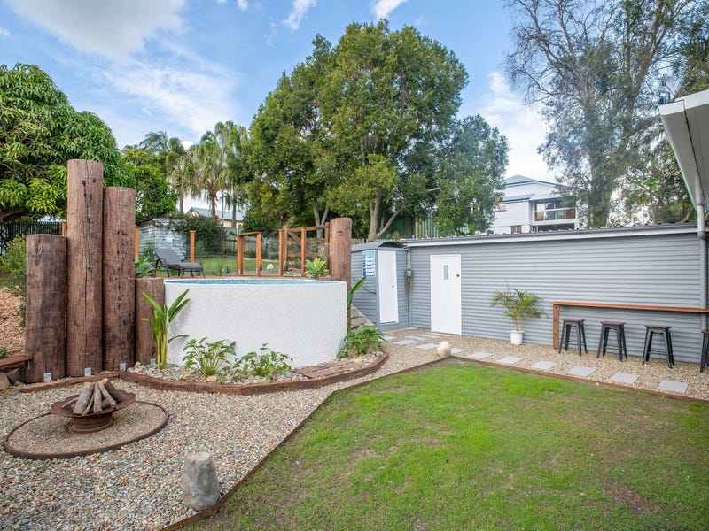 COMPLETELY RENOVATED IN CBD 23