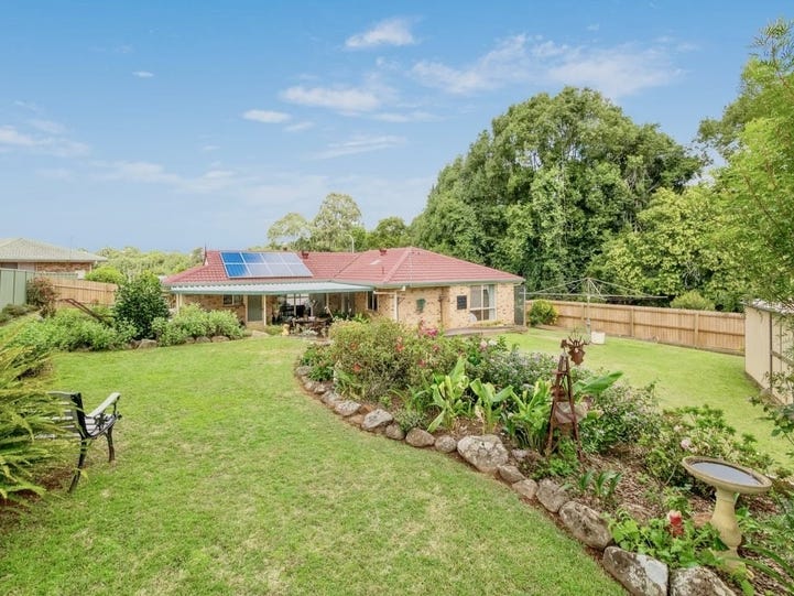 Beautiful home in quiet cul 2