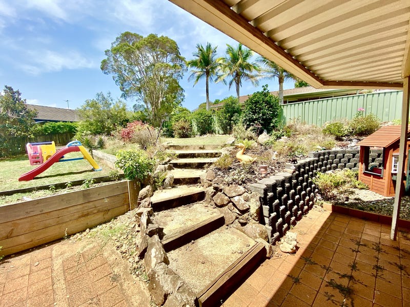 Beautiful home in quiet cul 5