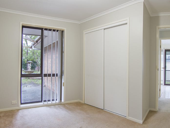 LARGE BLOCK QUIET LEAFY  11