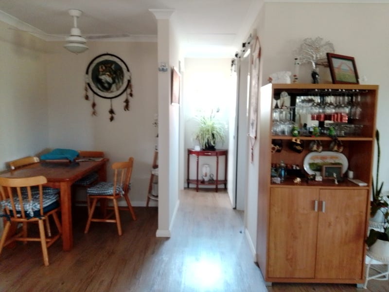 UNIQUE 3 BED HOME ON 10