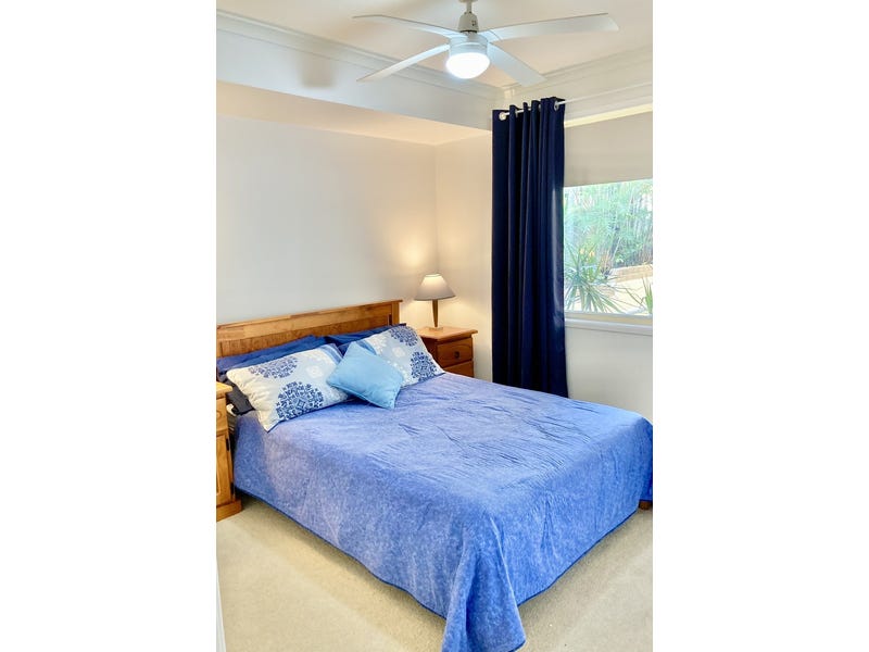 SOLD $808,000 14