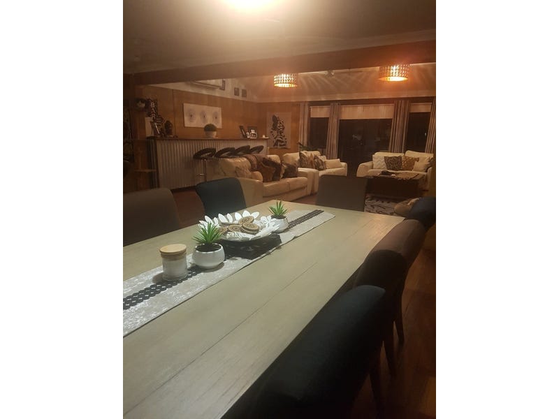 Riverside Retreat – PRICE REDUCTION!! 3